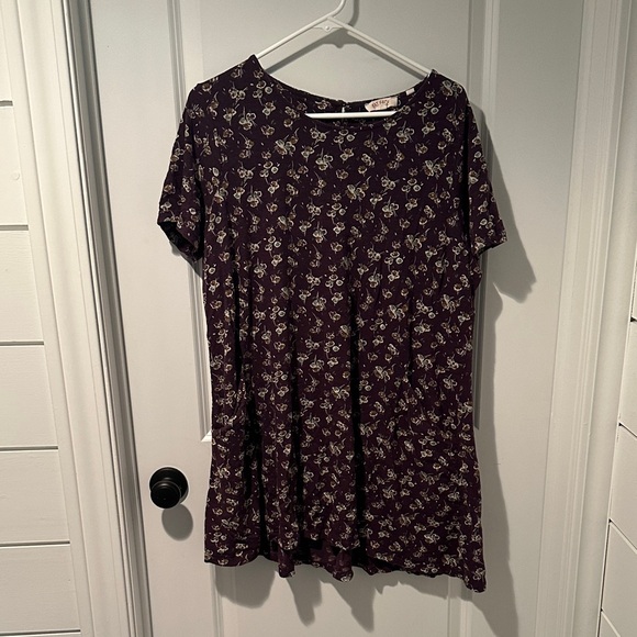 Fat Face Dark Purple Floral Short Sleeve Top - Picture 1 of 3